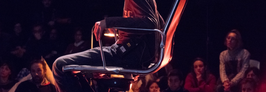 Crazy but true - Ant Hampton, Brüssel / Berlin (BE/DE), Foto: Manuel G. Vincente