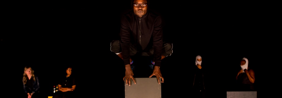 Illegal - theaterperipherie, Frankfurt am Main (DE), Foto: Bato Prosic