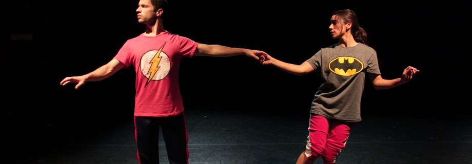 The Superhero Piece – performing:group, Köln (DE), Foto: Roberta de Lacerda Medina