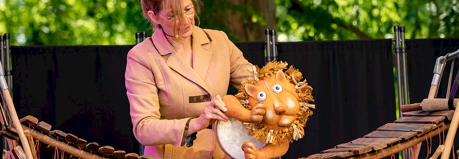 Serafina und der Löwenkönig – Theater Laku Paka, Kaufungen (DE), Foto: Katrin Schander