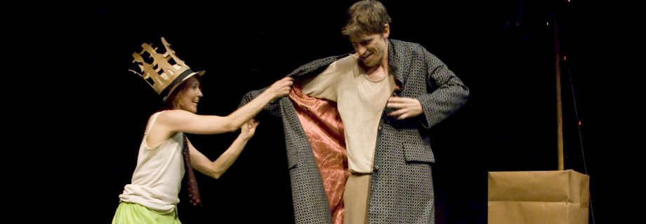 Anziehsachen – Theaterhaus Ensemble, Frankfurt am Main (DE), Foto: Katrin Schander