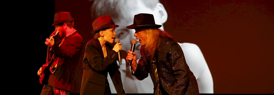 Morgen ist heute gestern – Theater Marabu, Bonn (DE), Foto: Ursula Kaufmann