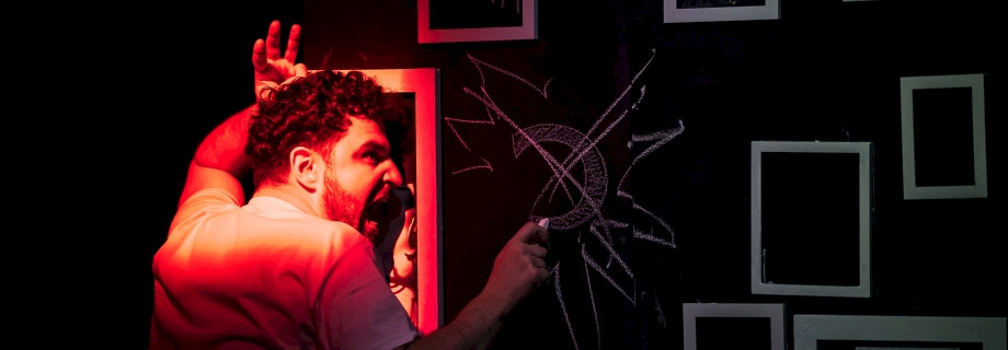 ALICE IM WUNDERLAND – EIN SPIEL MIT DER WIRKLICHKEIT (8+) – Fetter Fisch, Münster (DE), Fotos: Thomas Mohn