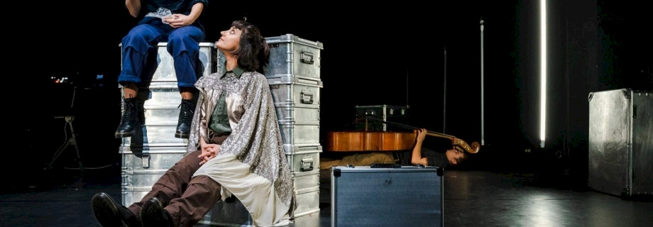 Am Hafen mit Vogel (8+) - Theater Gruene Sosse, Frankfurt (DE), Fotos: Katrin Schander